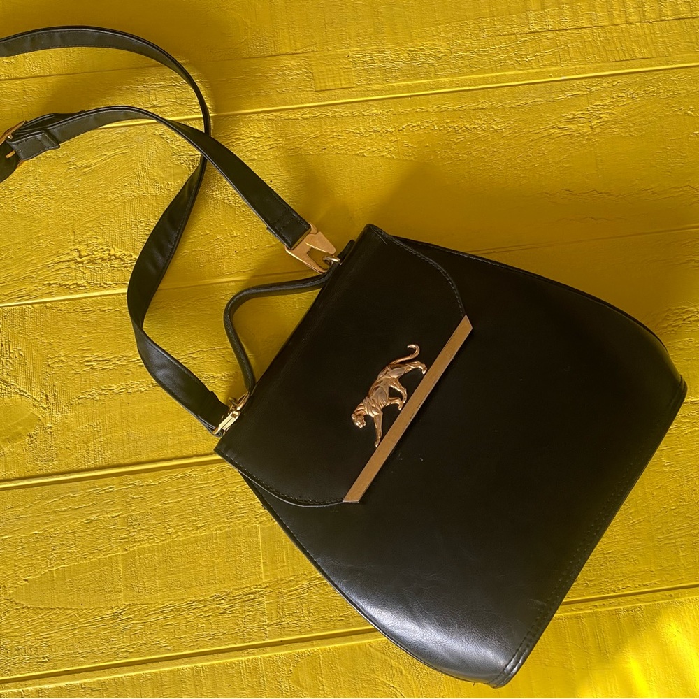 Vintage 80s black & gold leather tote bag w/ crossbody strap & gold panther